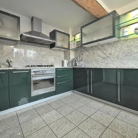 La Tete D'or, Unsejourametz Hotel *