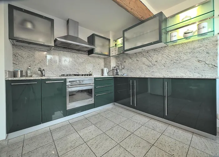 La Tete D'or, Unsejourametz Hotel *